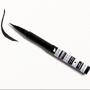 Kokie Cosmetics Liquid Eyeliner in Carbon Black